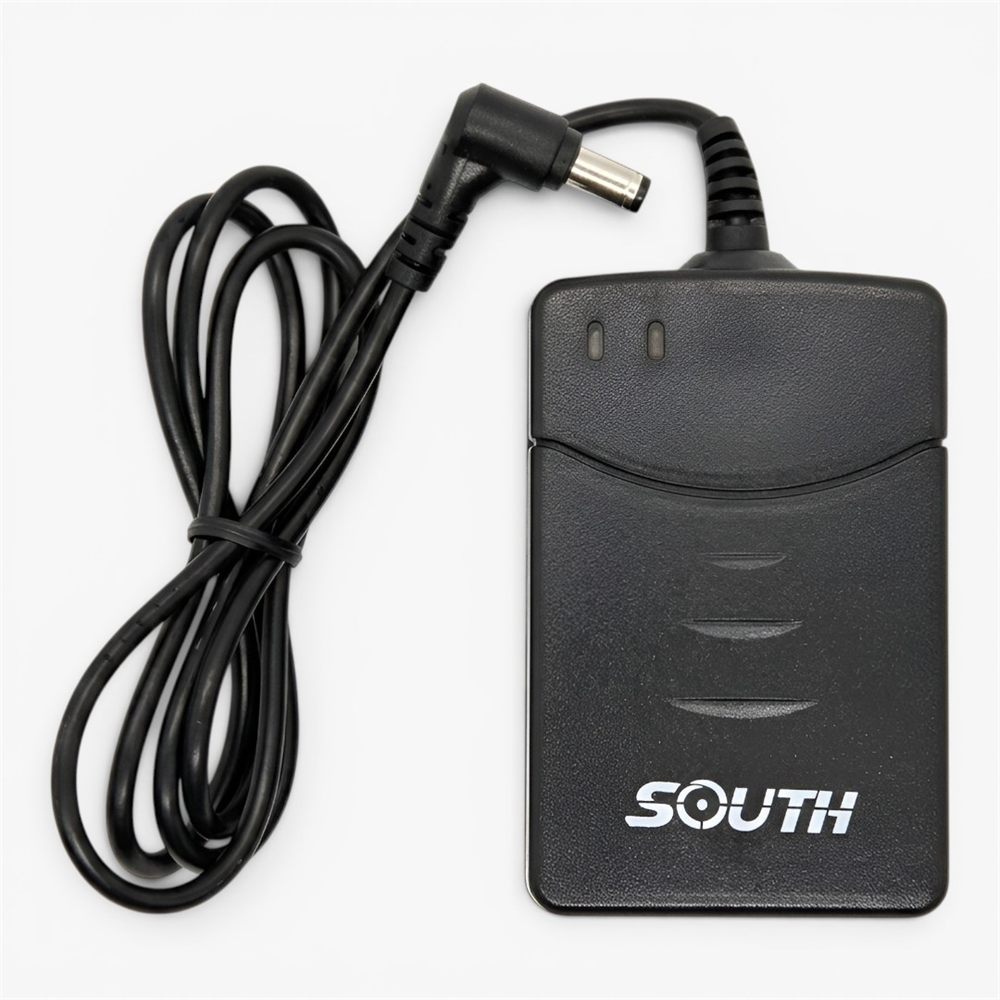 Cargador South SC-20 para Estación Total NTS-362R - South