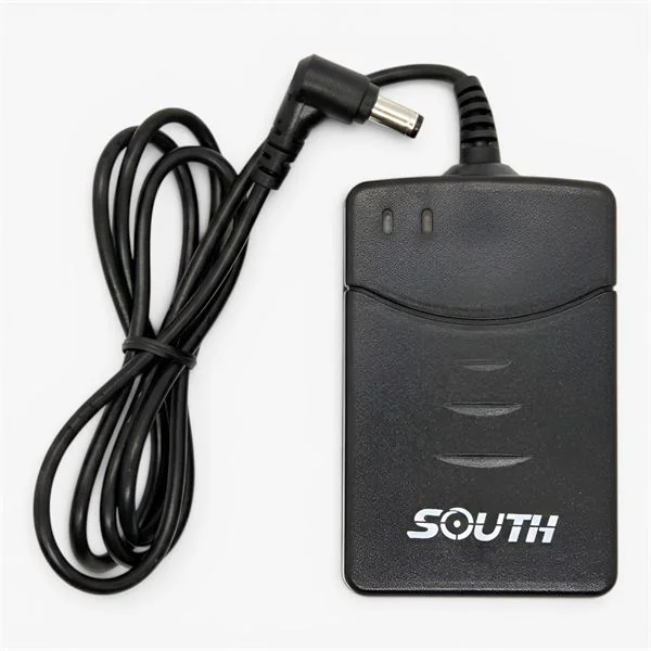 Cargador South SC-20 para Estación Total NTS-362R - South
